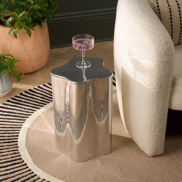 Toline 17 in. Metal Accent Table