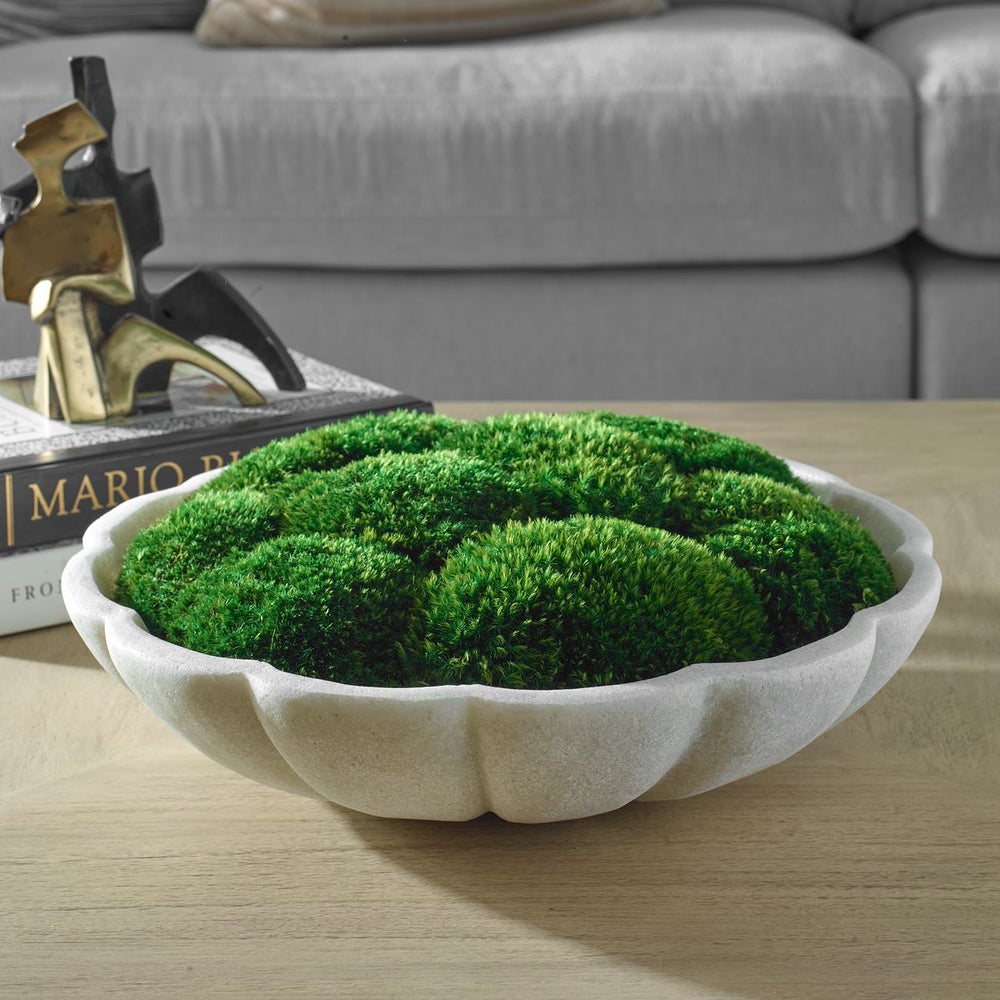 Drusacco Moss Centerpiece