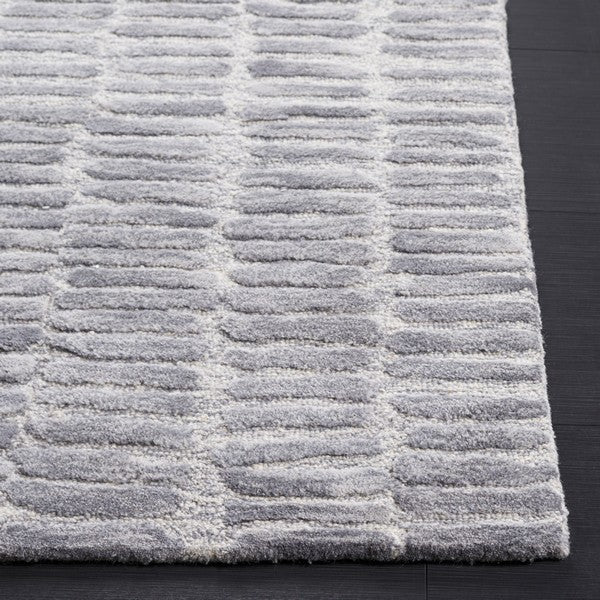 Erbezzo Hand Tufted Wool Rug