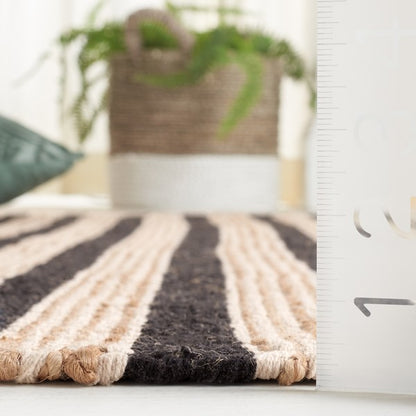 Macra Hand Woven Jute Rug