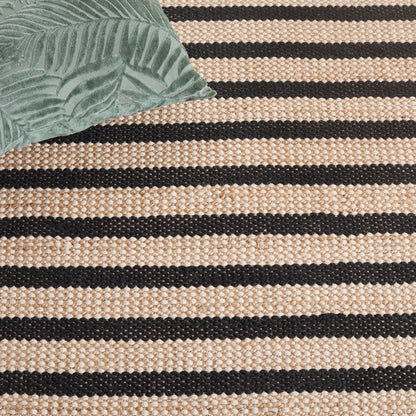 Macra Hand Woven Jute Rug