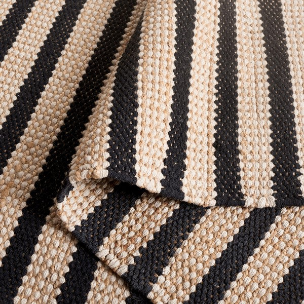 Macra Hand Woven Jute Rug