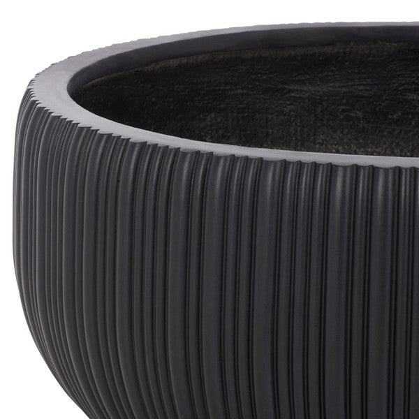 Dinami Outdoor Planter Pot - Set of 3