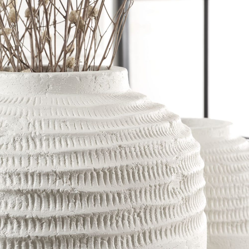 Avelengo Ceramic Vase -  Set of 2