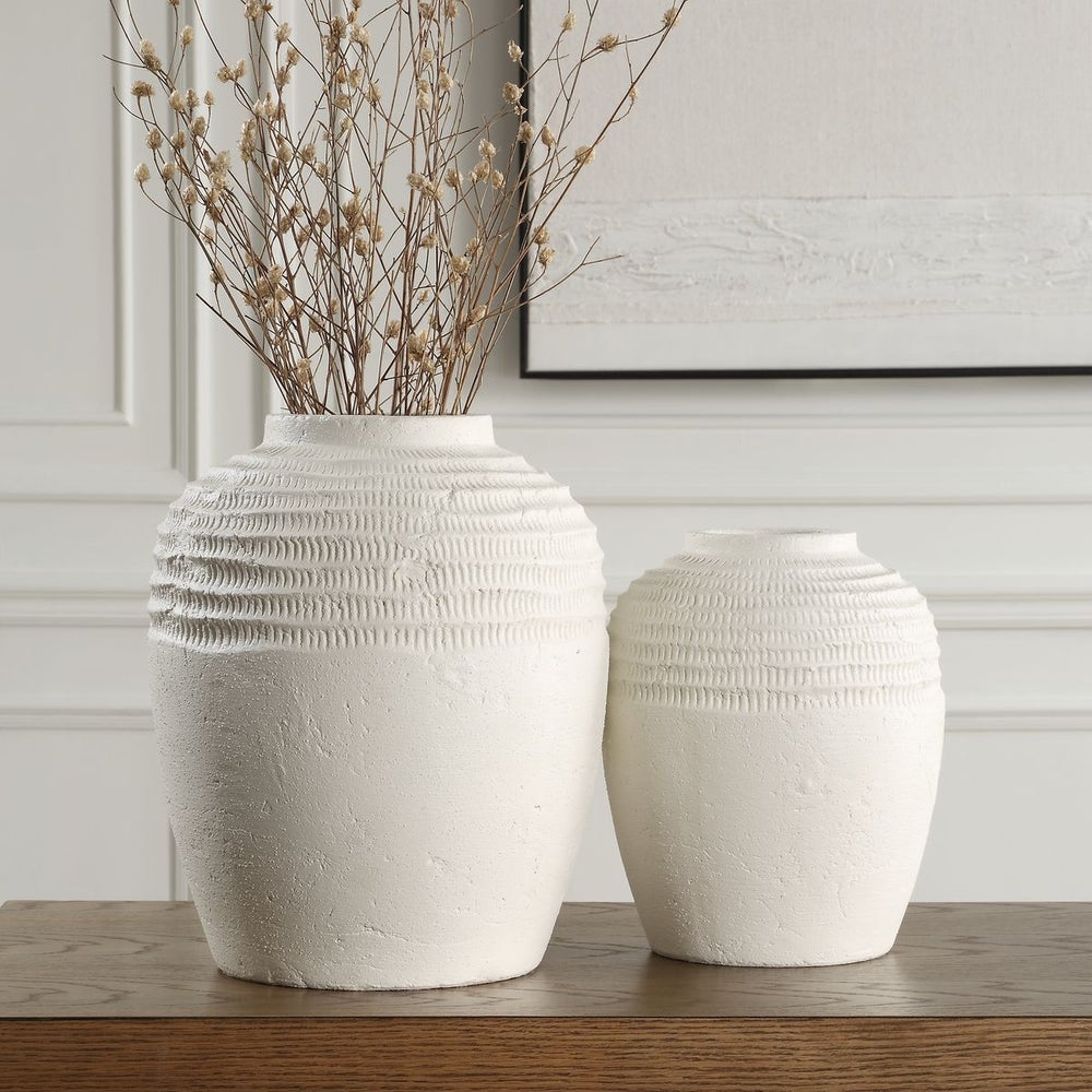 Avelengo Ceramic Vase -  Set of 2