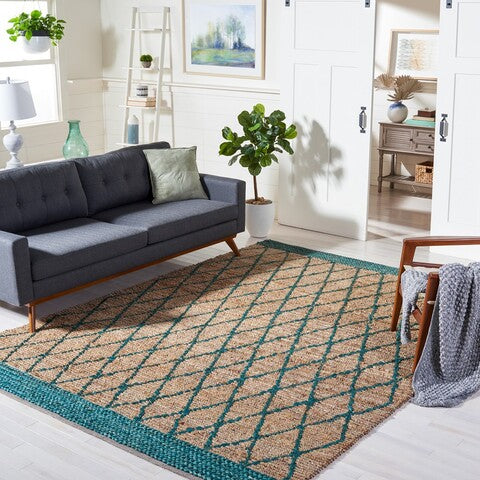 Gissi Hand Loomed Jute Rug