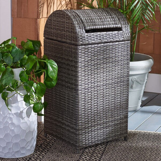 Cinte 39 in. Trash Bin