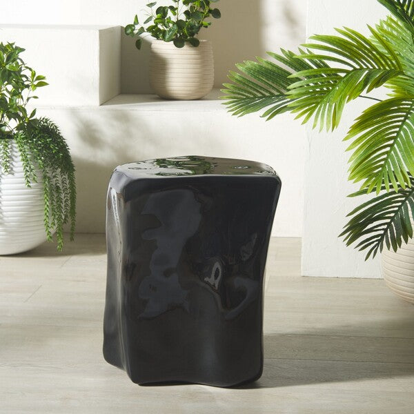 Umbra 21 in. Concrete Outdoor Accent Table
