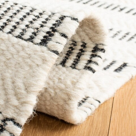 Molfetta Hand Tufted Wool Rug