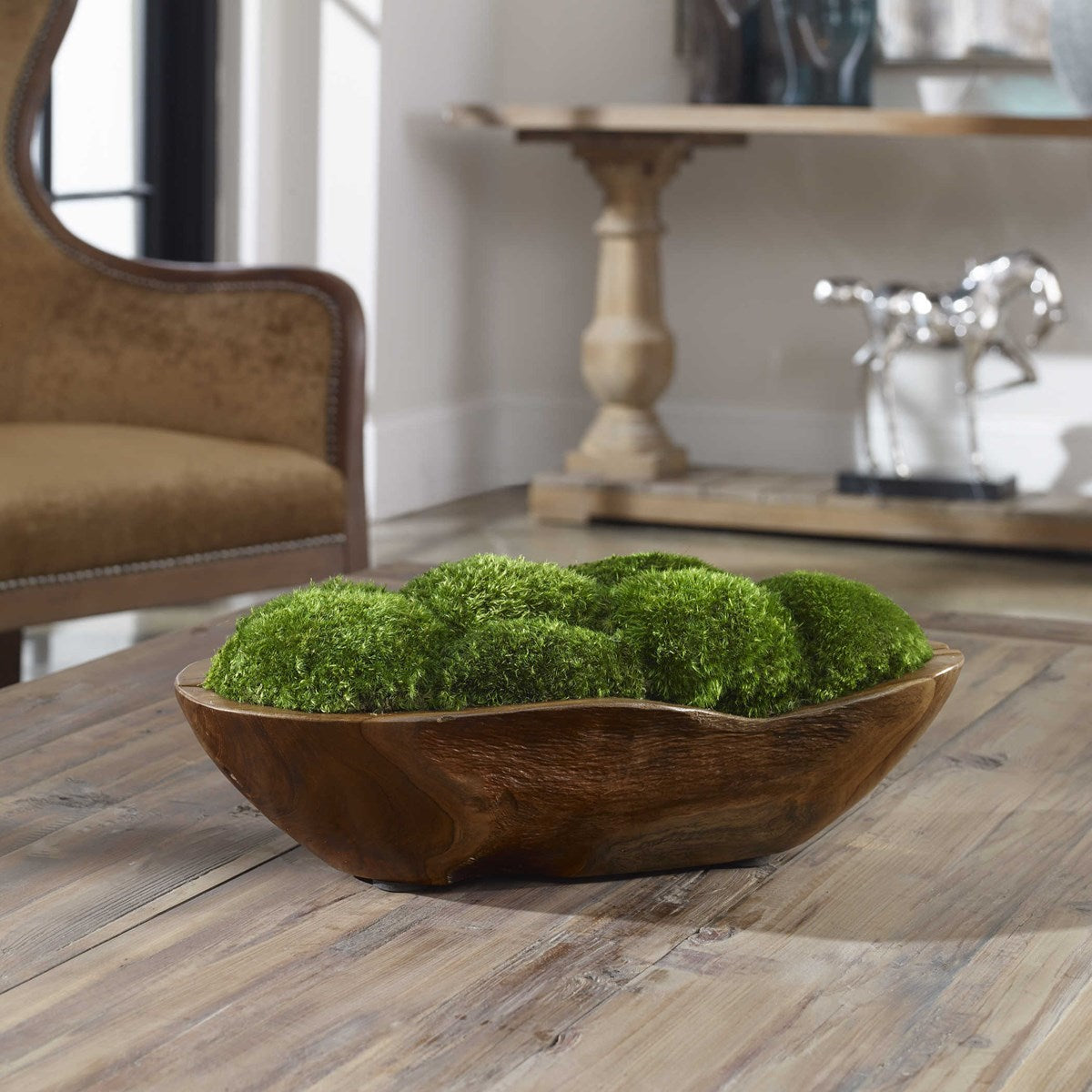 Moss 19 in. Centerpiece